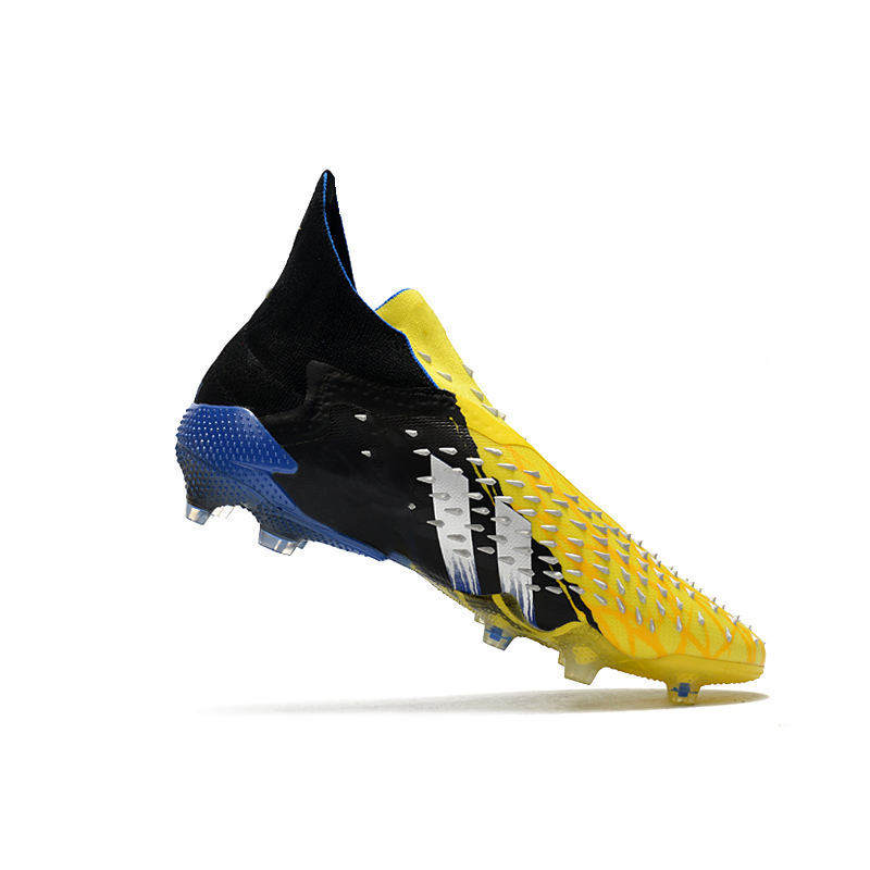 Custom-New-Design-Brand-Soccer-Cleats-High-Quality-Lightweight-Football-Shoes-1.jpg